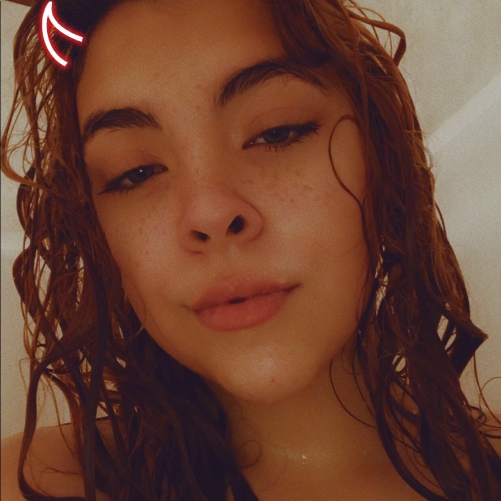 Meet your Posher, Kalika